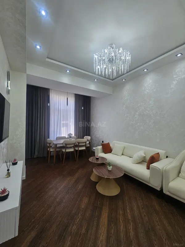 Satılır 2 otaqlı mənzil 68 m²