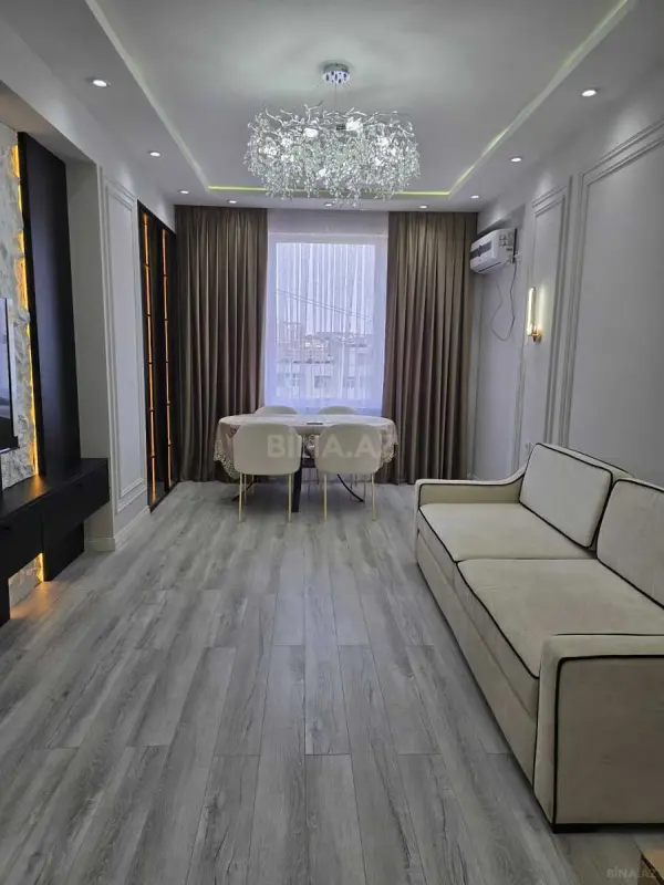 Satılır 2 otaqlı mənzil 74 m²
