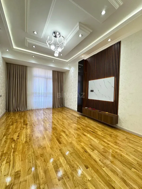 Satılır 3 otaqlı mənzil 92 m²