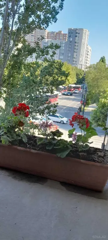 Kirayə verilir 3 otaqlı mənzil 82 m²