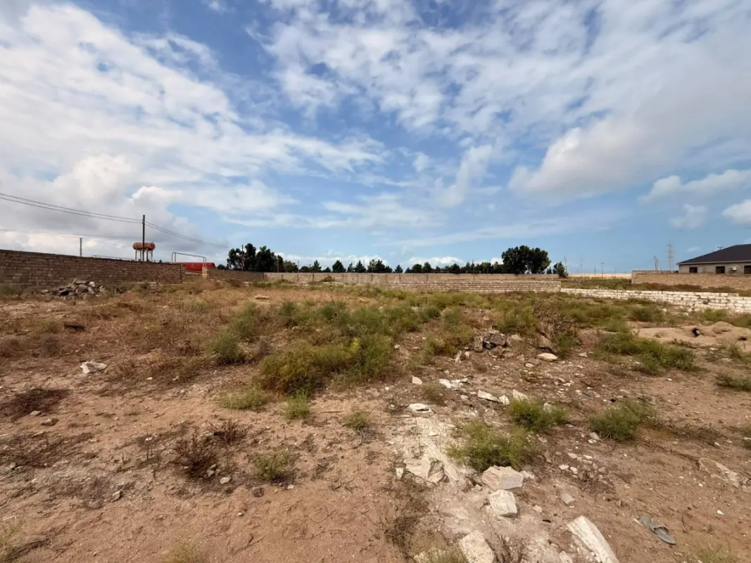 Satılır torpaq sahəsi 12 m²