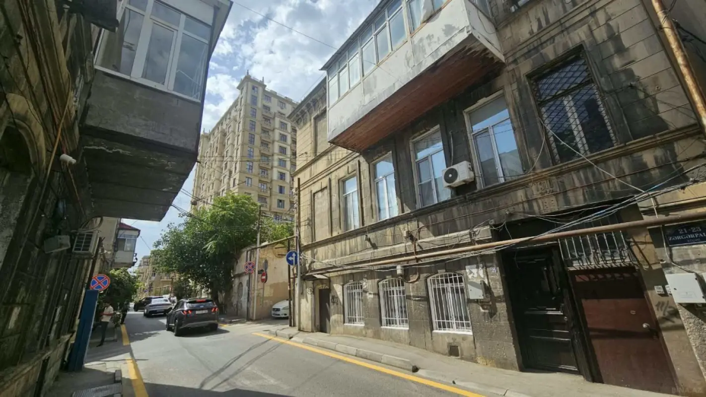 Kirayə verilir 2 otaqlı mənzil 55 m²