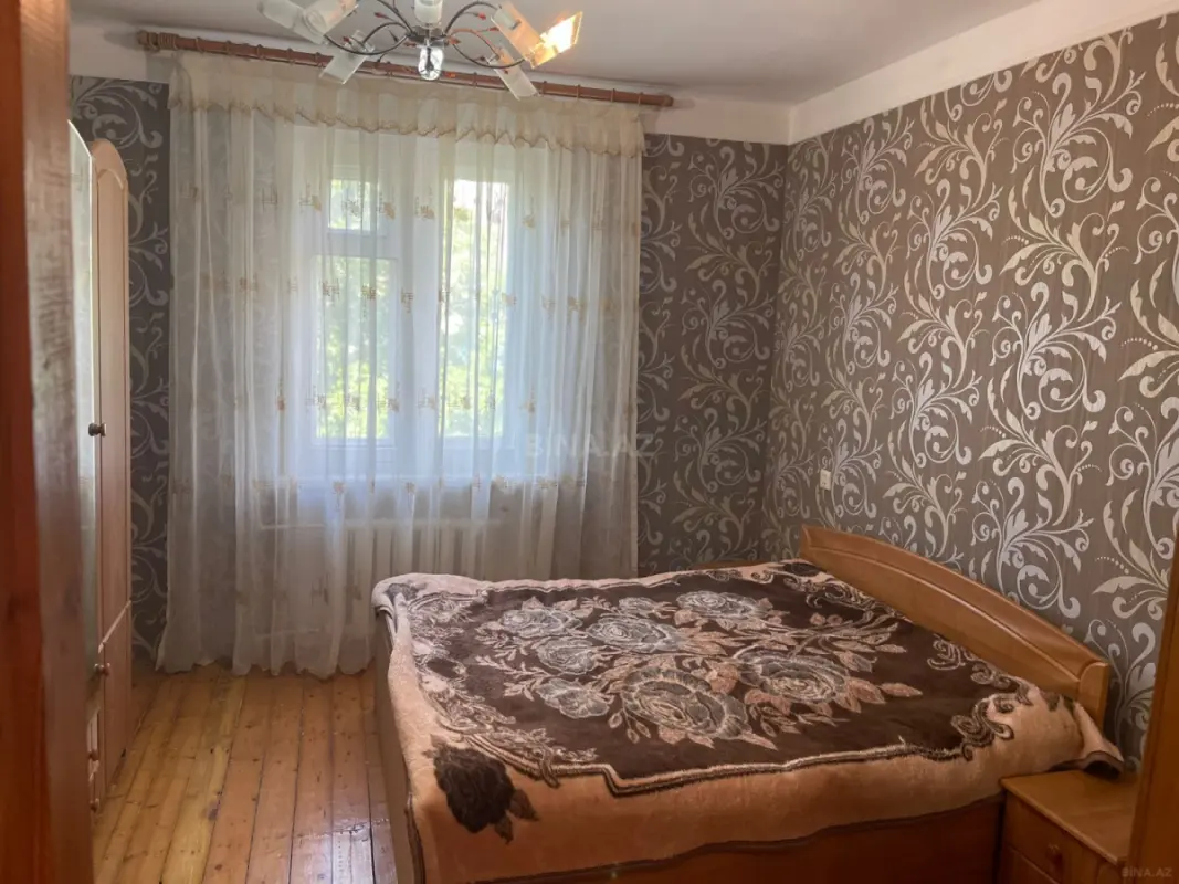 Kirayə verilir 2 otaqlı mənzil 63 m²