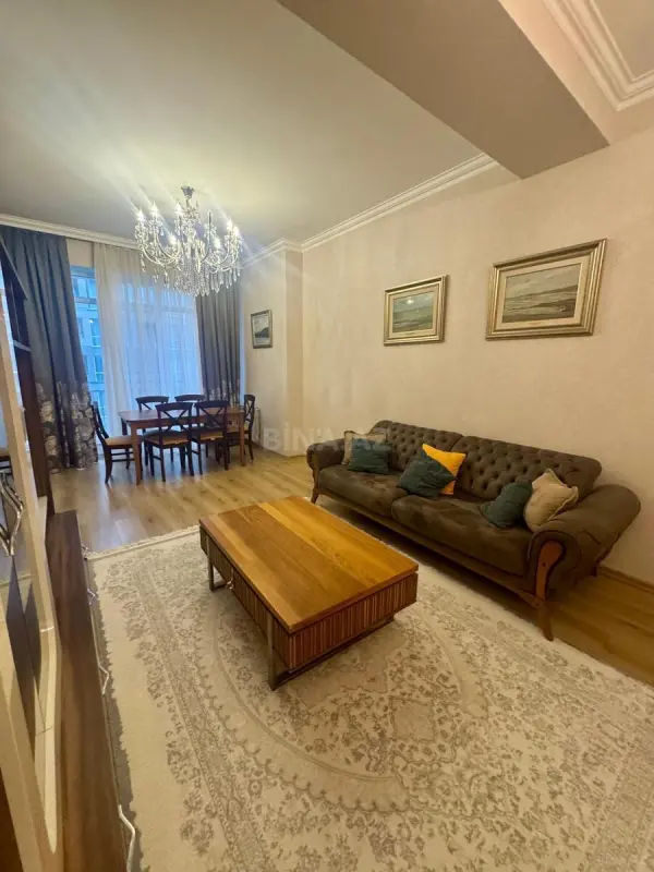 Kirayə verilir 3 otaqlı mənzil 100 m²