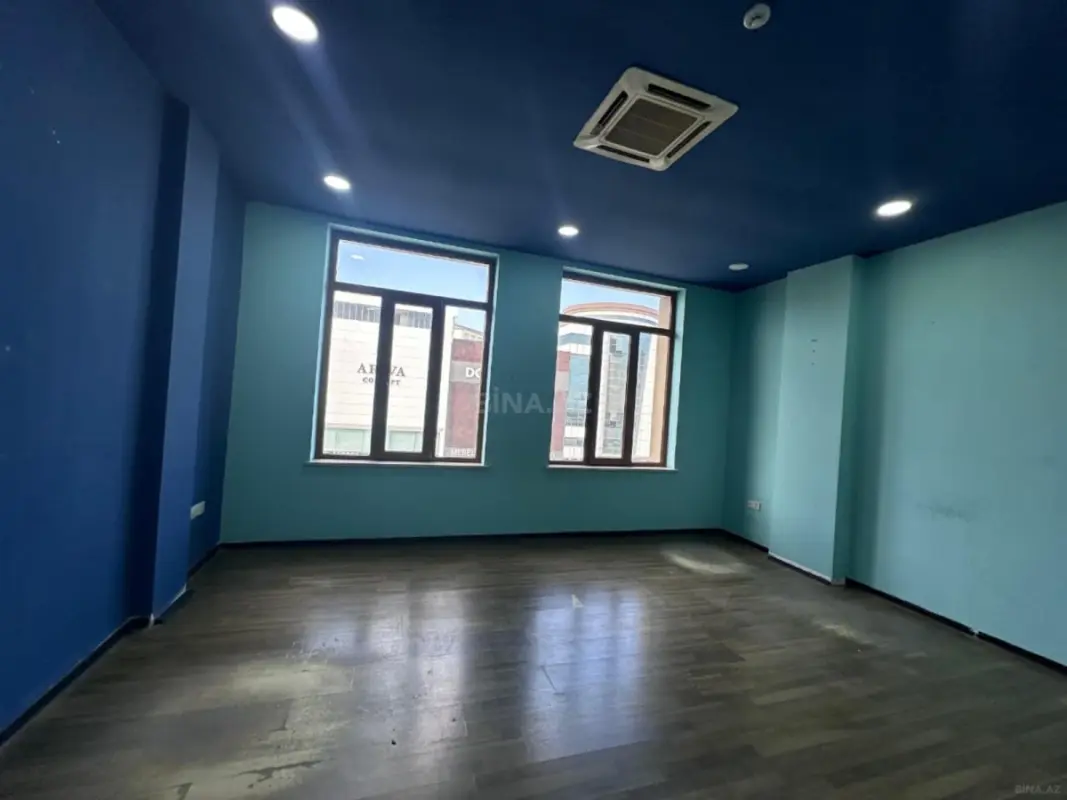 Kirayə verilir 1 otaqlı ofis 25 m²