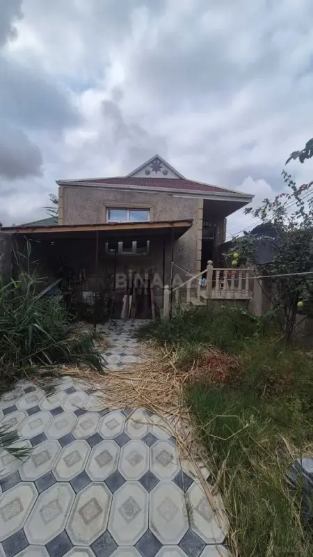 Satılır 2 otaqlı həyət evi 65 m²