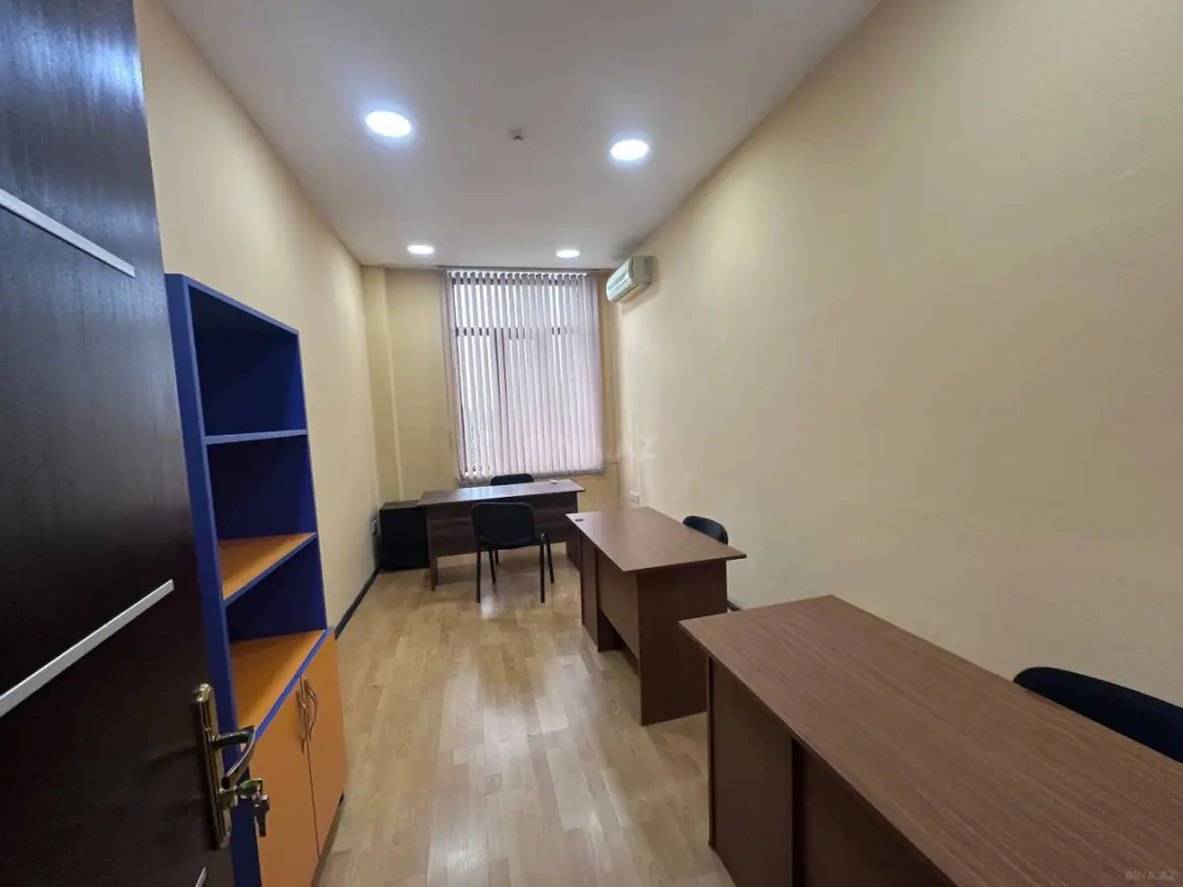 Kirayə verilir 1 otaqlı ofis 20 m²