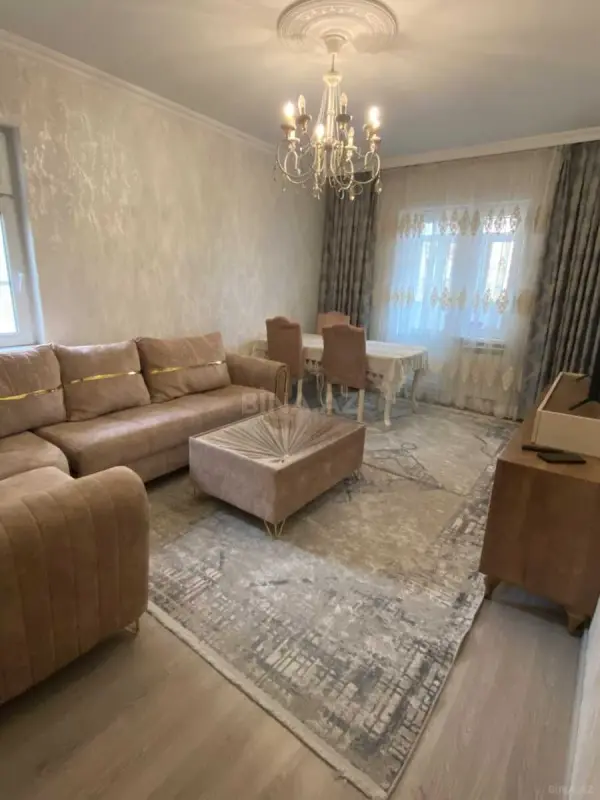 Satılır 3 otaqlı mənzil 62 m²