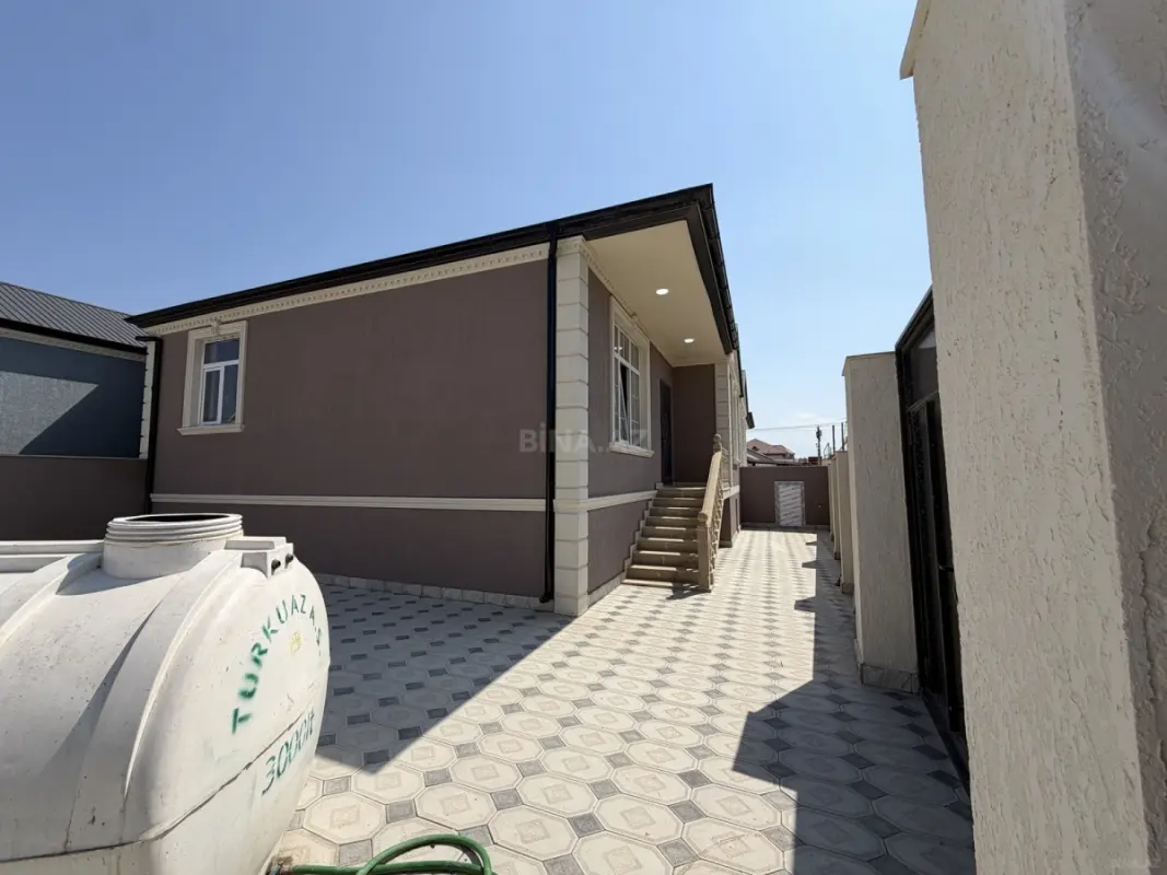 Satılır 4 otaqlı həyət evi 90 m²