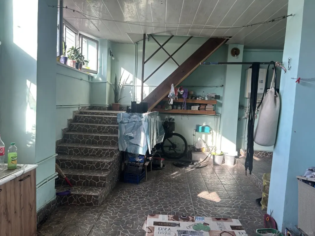 Satılır 4 otaqlı həyət evi 128 m²