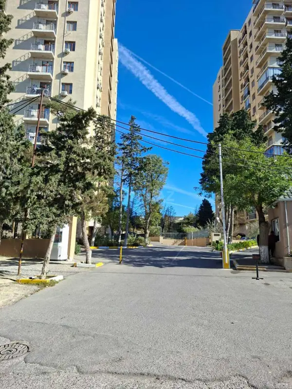 Satılır 2 otaqlı mənzil 51 m²