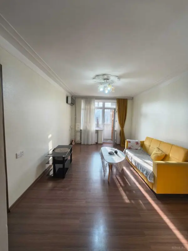 Satılır 2 otaqlı mənzil 45 m²