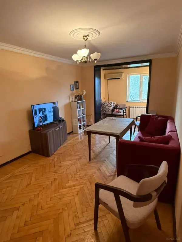 Satılır 2 otaqlı mənzil 45 m²