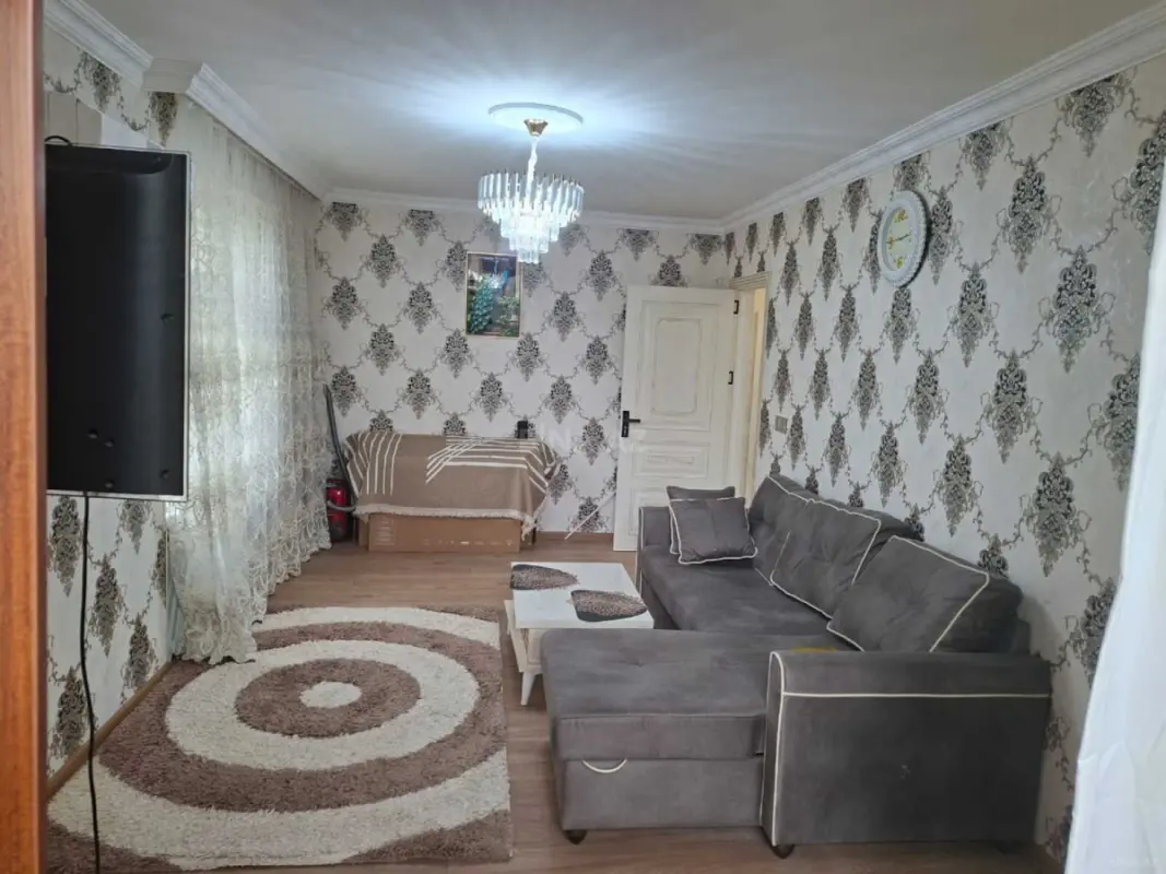 Satılır 2 otaqlı mənzil 38 m²