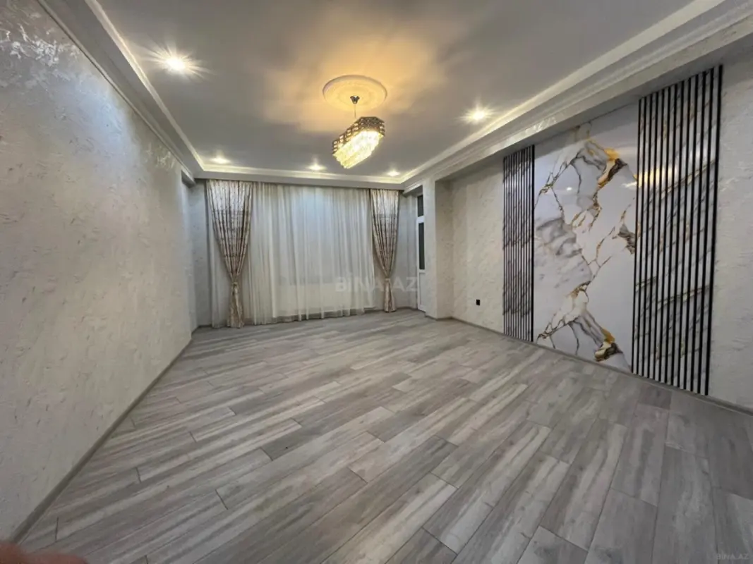 Kirayə verilir 2 otaqlı mənzil 85 m²