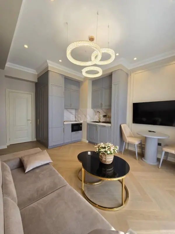 Kirayə verilir 2 otaqlı mənzil 63 m²