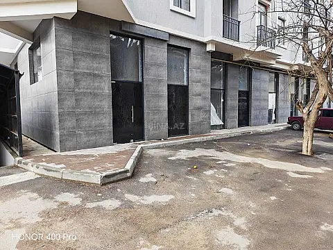 Kirayə verilir obyekt 300 m² — Bakı, Bakıxanov 300.00 m²