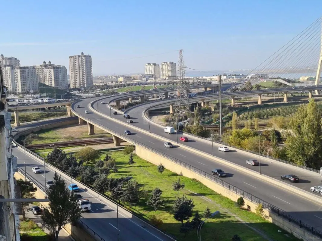 Satılır 3 otaqlı mənzil 85 m²