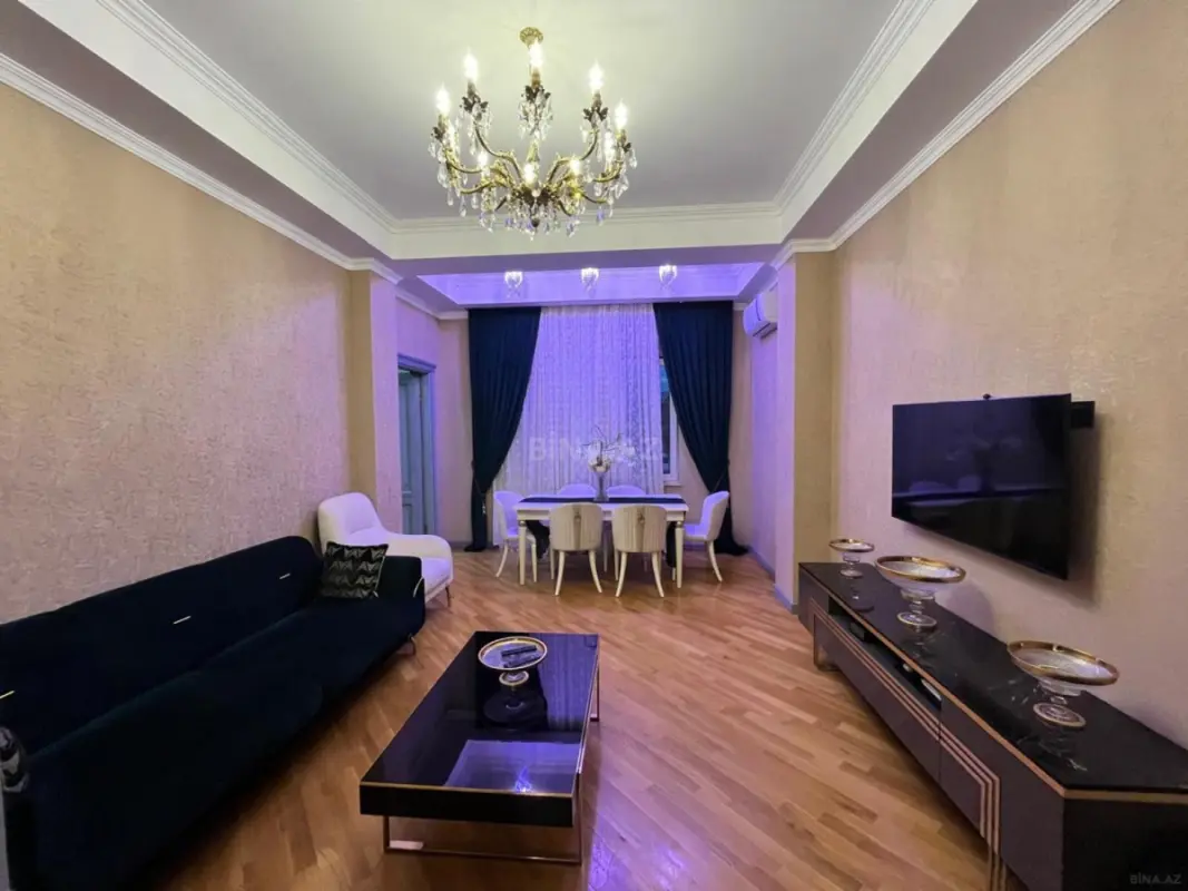 Satılır 3 otaqlı mənzil 110 m²