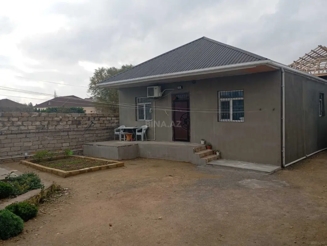 Satılır 3 otaqlı həyət evi 80 m²