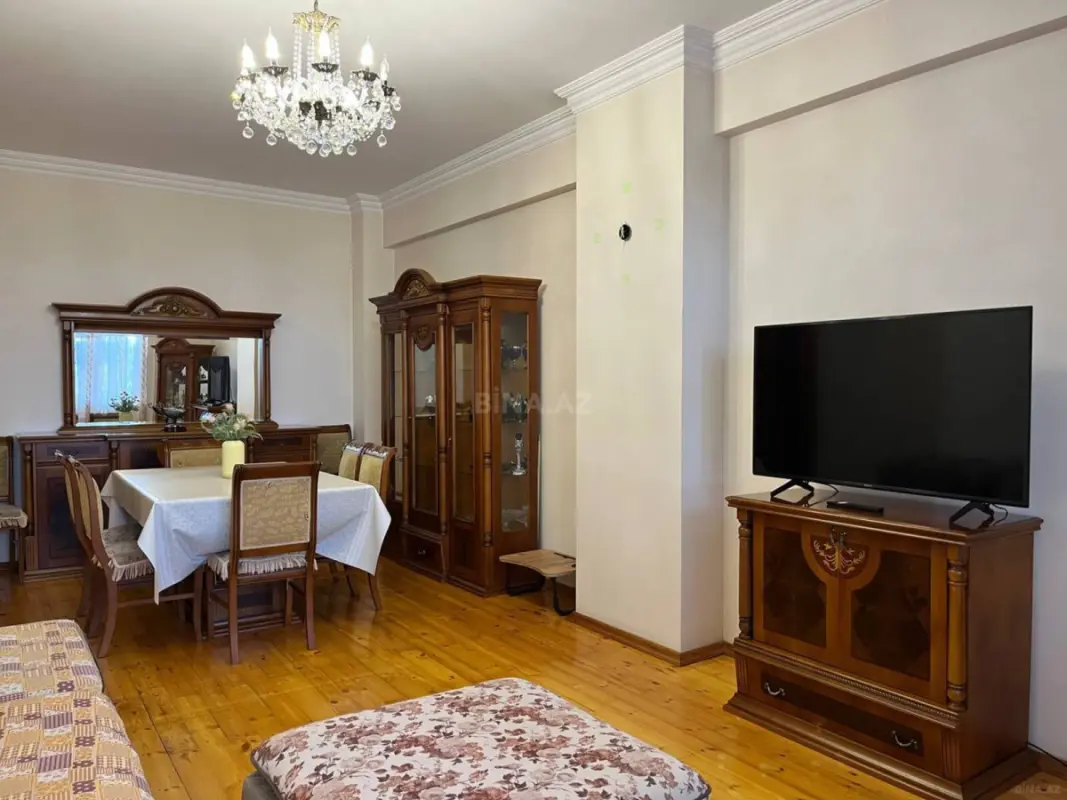 Satılır 2 otaqlı mənzil 90.2 m²