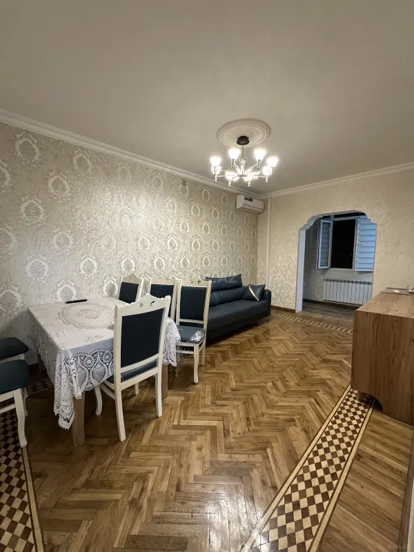 Satılır 3 otaqlı mənzil 75 m²