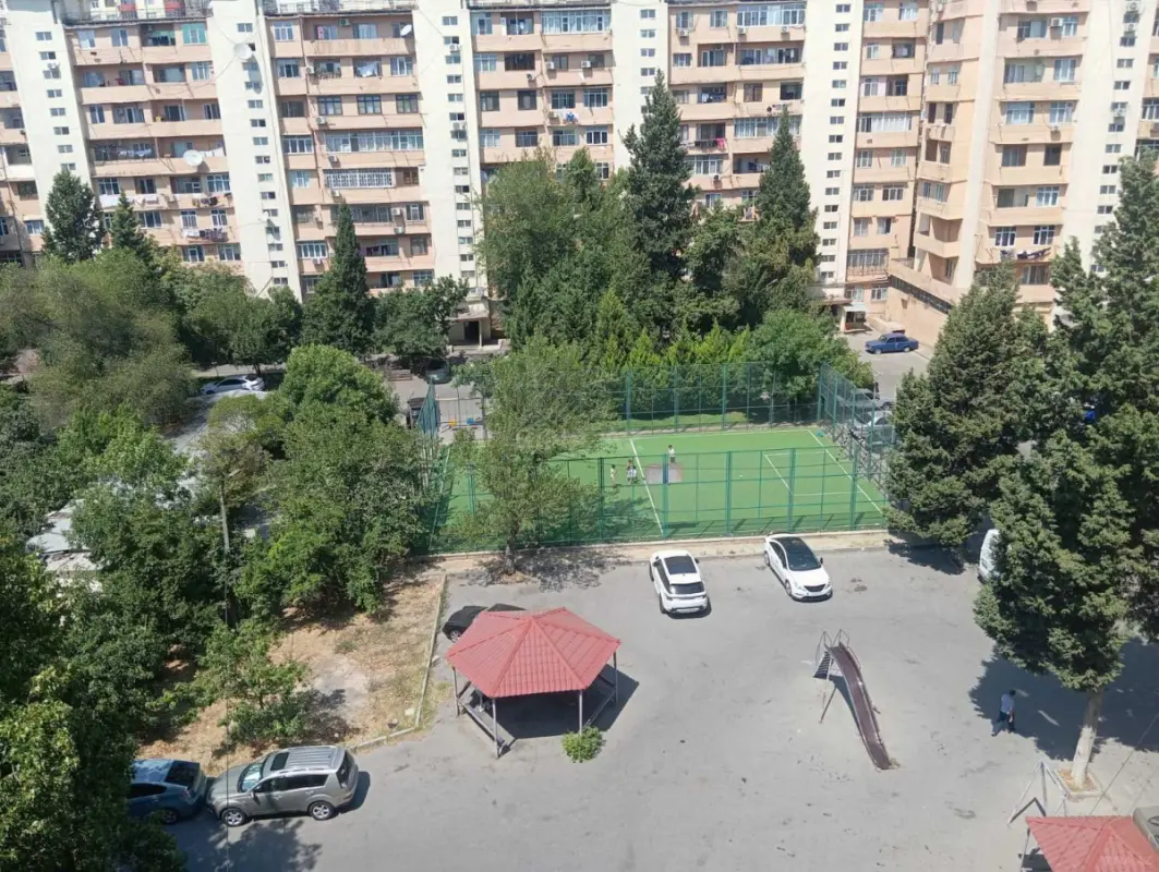 Satılır 2 otaqlı mənzil 42 m²