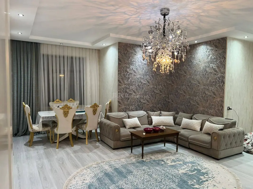Kirayə verilir 3 otaqlı mənzil 145 m²