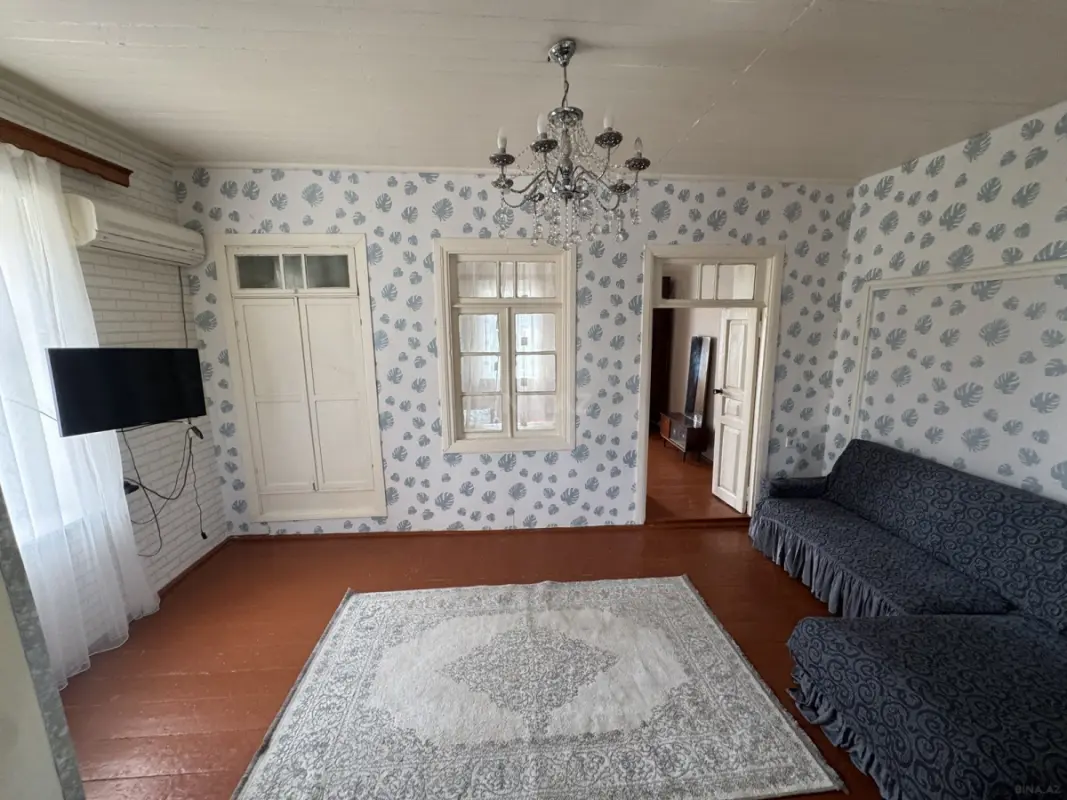 Kirayə verilir 2 otaqlı həyət evi 55 m²