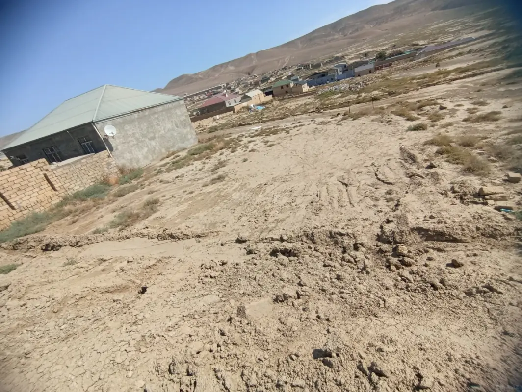 Satılır torpaq sahəsi 4 m²