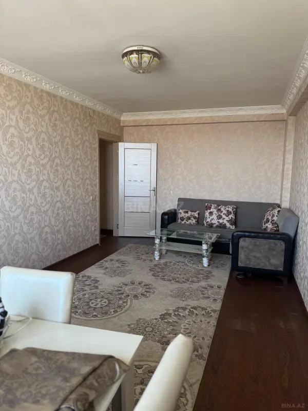 Satılır 2 otaqlı mənzil 68 m²