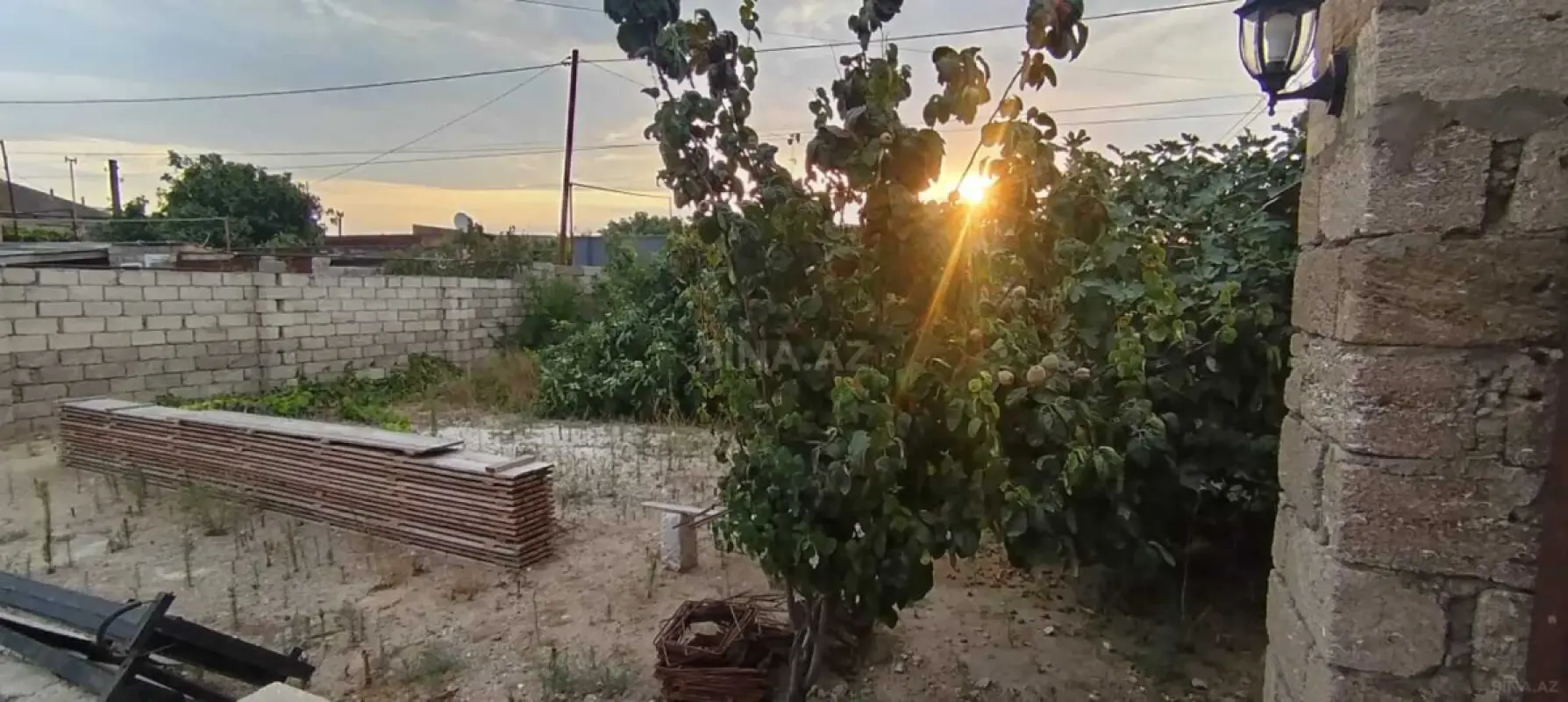 Satılır torpaq sahəsi 2 m²