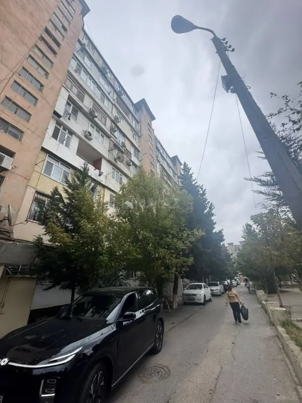 Satılır 1 otaqlı mənzil 40 m²