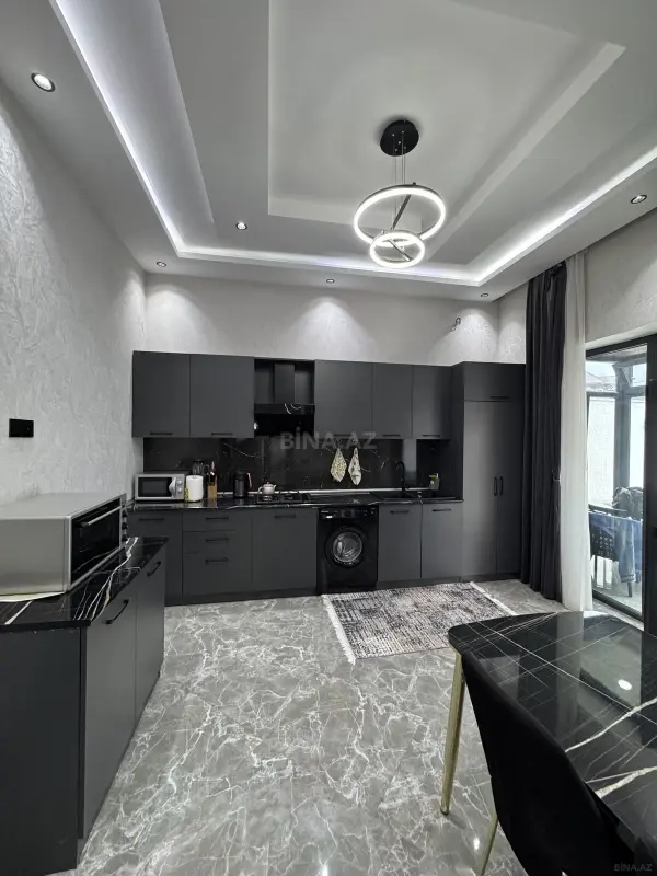 Satılır 4 otaqlı həyət evi 157 m²