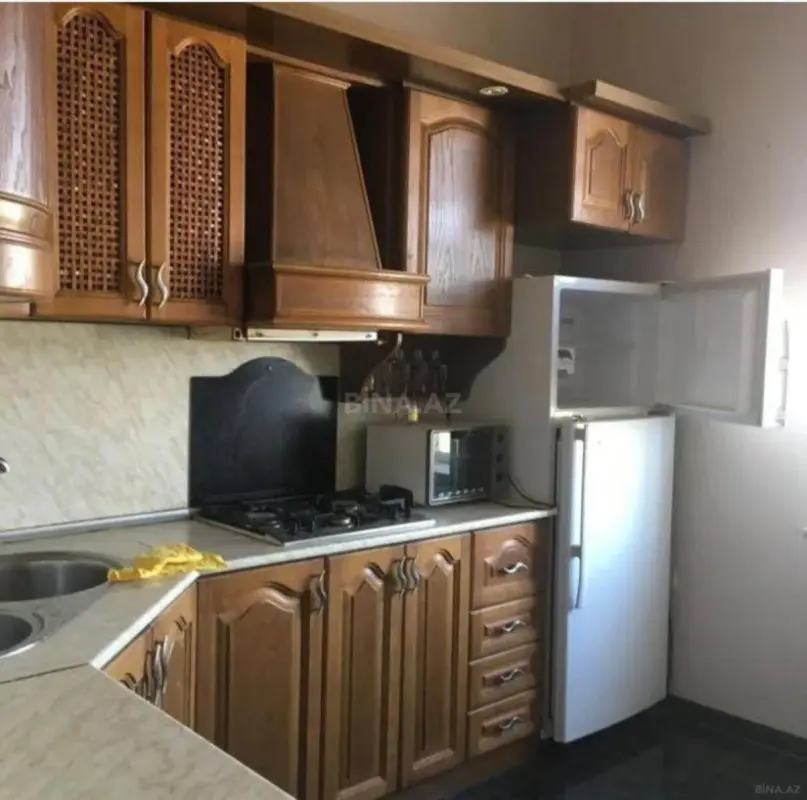 Kirayə verilir 3 otaqlı mənzil 100 m²