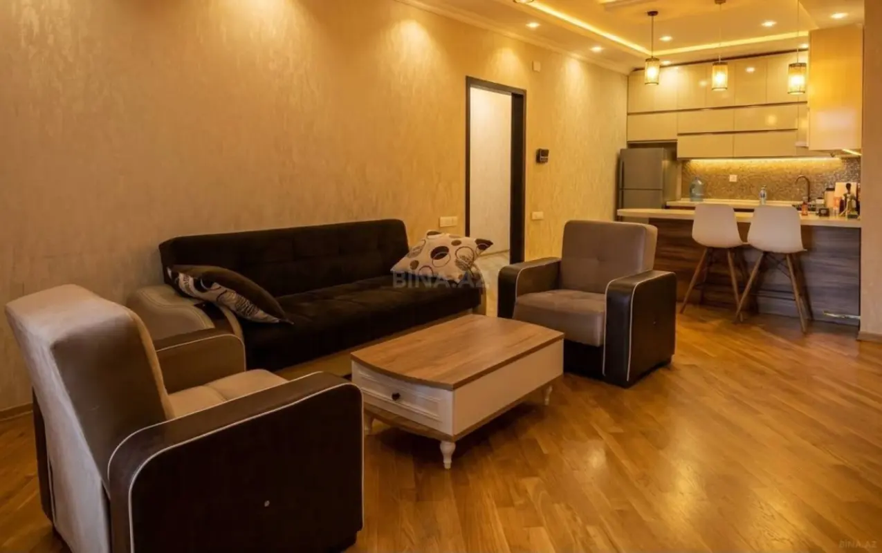 Kirayə verilir 3 otaqlı mənzil 114 m²
