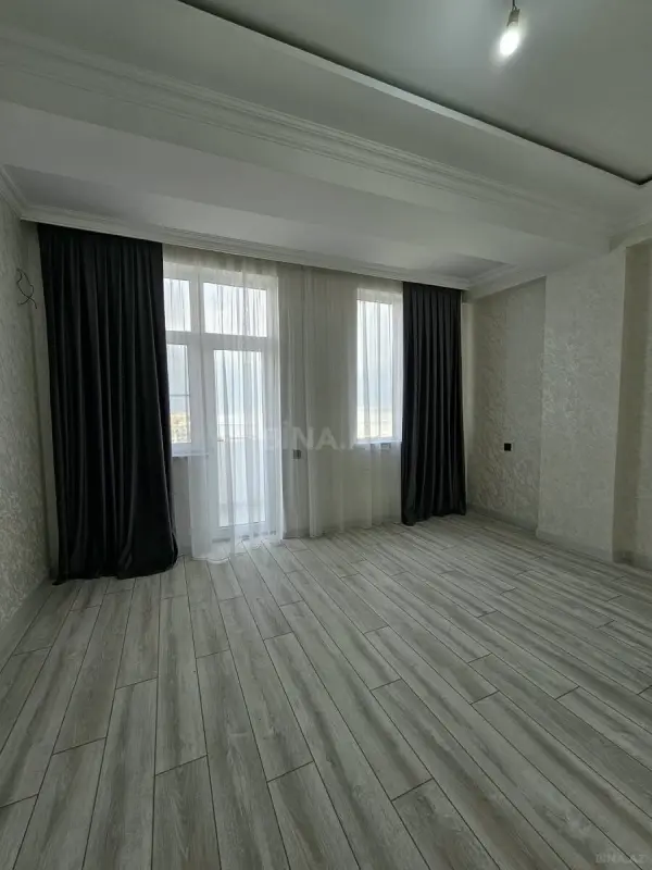 Satılır 2 otaqlı mənzil 64 m²