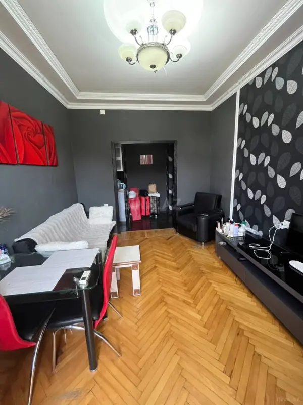 Satılır 2 otaqlı mənzil 43 m²