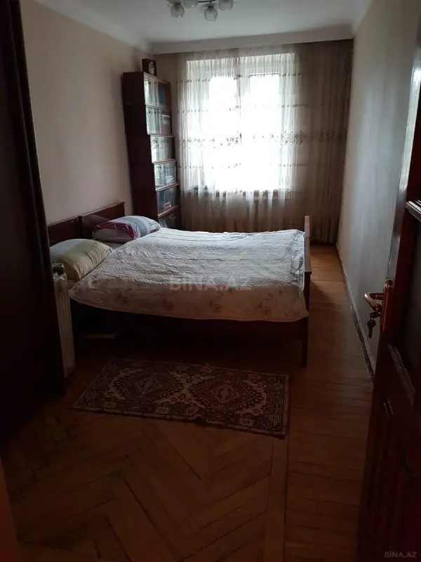 Satılır 2 otaqlı mənzil 52 m²
