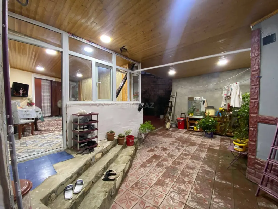 Satılır 4 otaqlı həyət evi 100 m²