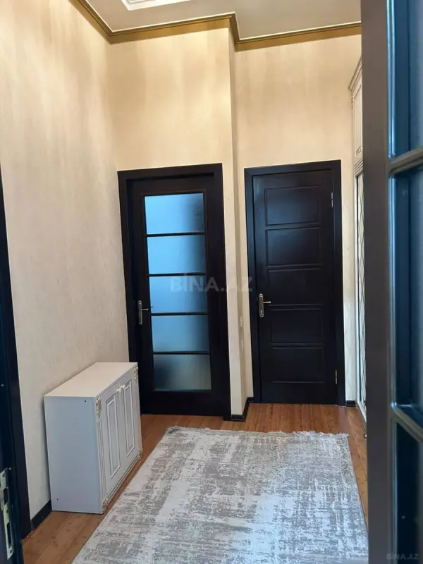 Satılır 2 otaqlı mənzil 66 m²