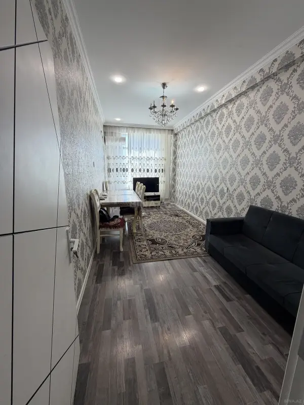 Kirayə verilir 2 otaqlı mənzil 71 m²