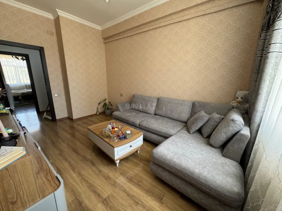 Kirayə verilir 3 otaqlı mənzil 70 m²