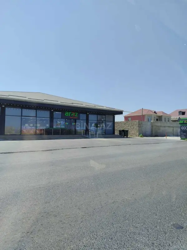 Satılır 7 otaqlı həyət evi 207 m²