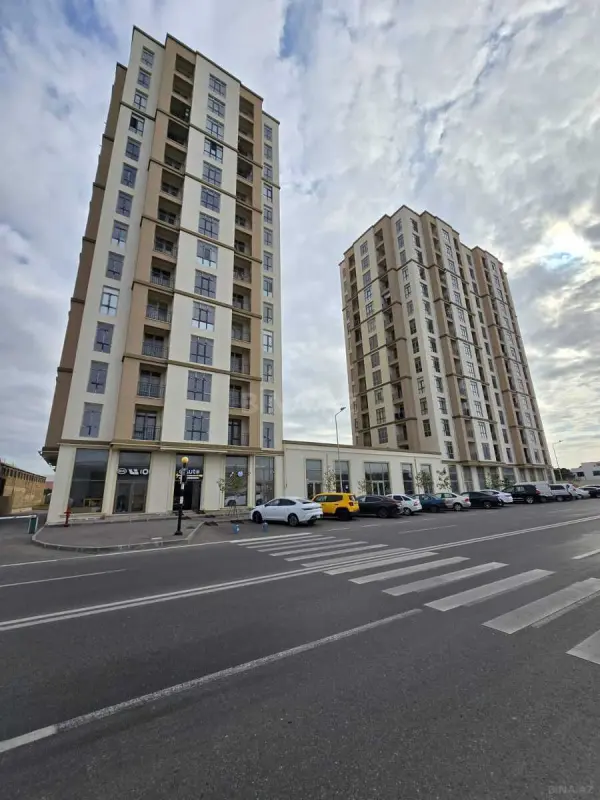 Satılır 3 otaqlı mənzil 85 m²