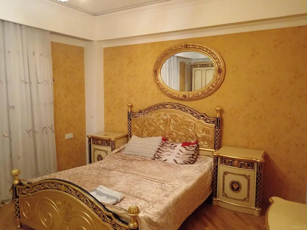 Satılır 2 otaqlı mənzil 100 m²