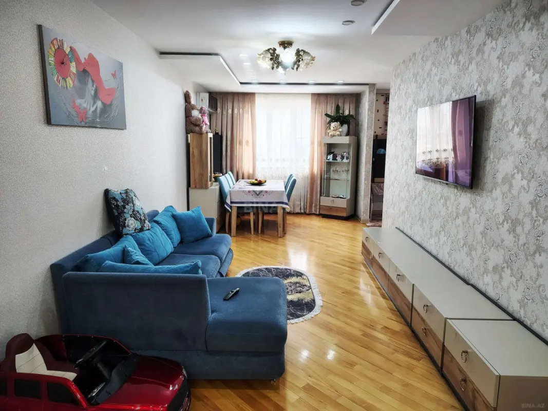 Satılır 3 otaqlı mənzil 105 m²