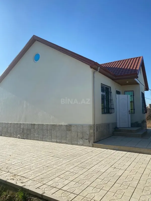 Satılır 2 otaqlı həyət evi 60 m²