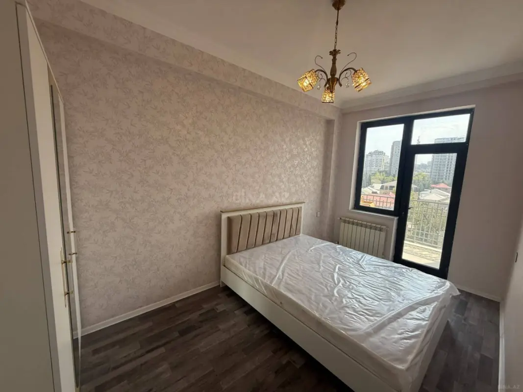 Kirayə verilir 2 otaqlı mənzil 45.8 m²