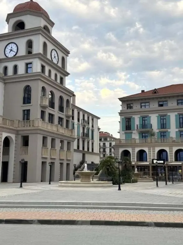 Kirayə verilir 2 otaqlı mənzil 75 m²